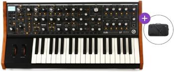 MOOG Subsequent 37 SET Syntetizátor