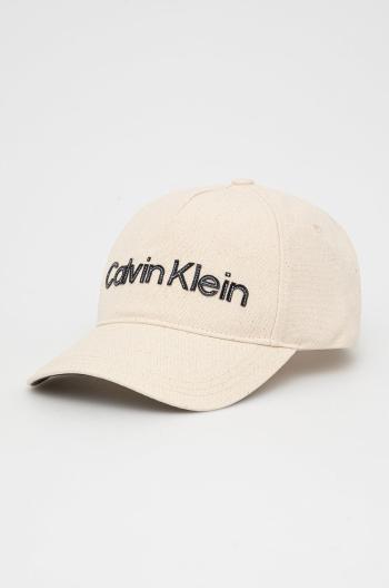 Čepice Calvin Klein béžová barva, s aplikací