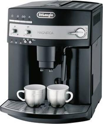 Plně automatický kávovar DeLonghi Magnifica ESAM 3000 B černá