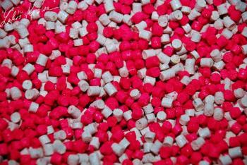 LK Baits Pelety Duo X-Tra Pellets 1kg - Wild Strawberry/Carp Secret 4mm