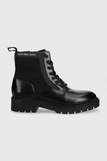 Farmářky Calvin Klein Jeans Military Boot dámské, černá barva, na plochém podpatku