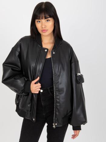 ČERNÝ OVERSIZE BOMBER S KAPSOU -EM-KR-DR-8118.85P-BLACK Velikost: M/L