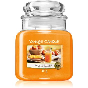 Yankee Candle Farm Fresh Peach vonná svíčka 411 g