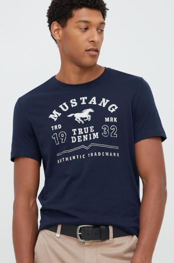 Bavlněné tričko Mustang tmavomodrá barva