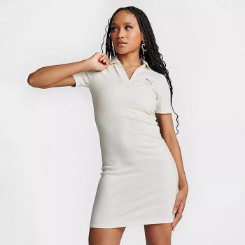 CLASSICS Ribbed V-Collar Dress – M