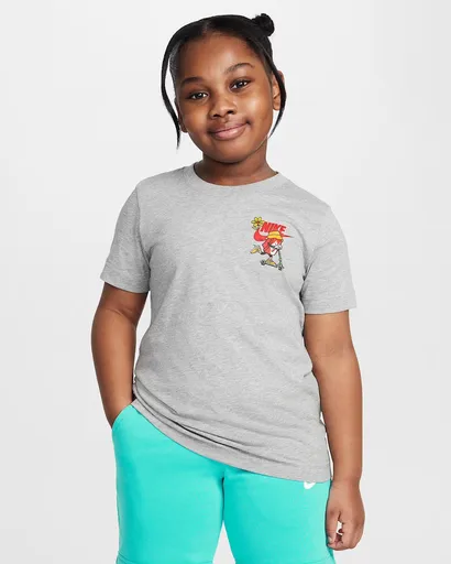 Nike Sportswear Big Kids T-Shirt XL