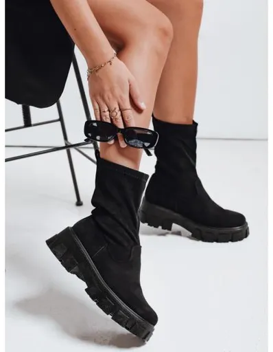 Dámské kotníkové boty na platformě černé