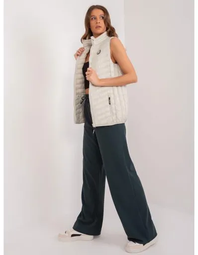 Dámská prošívaná vesta SUBLEVEL světle béžová