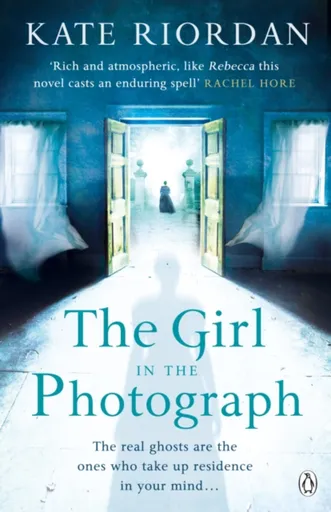 The Girl in the Photograph - Kate Riordan