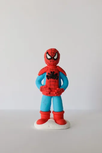 Spider‑Man – cukrová dekorace na dort -