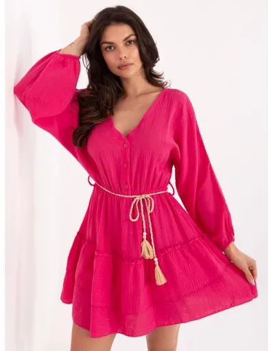 Rozevláté mušelínové šaty fuchsiové