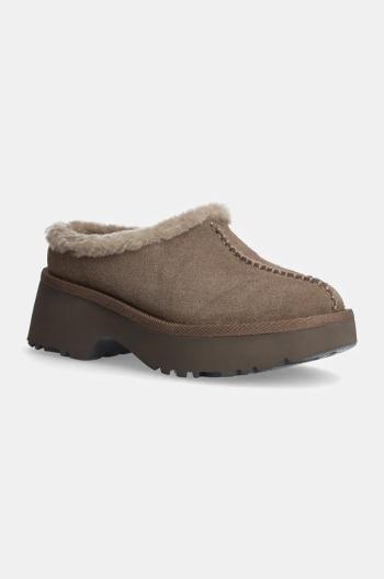 Semišové papuče UGG New Heights Cozy Clog hnědá barva, 1162510-HCK