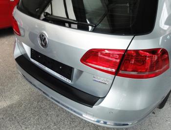 Ochranná lišta hrany kufru VW Passat B7 2010-2015 (combi)