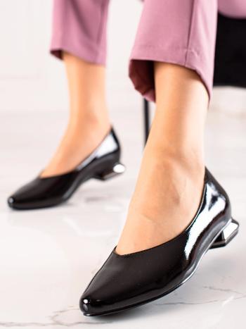 Pantofi trendy pentru femei toc plat negru