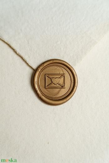 Levél mintás viaszpecsét