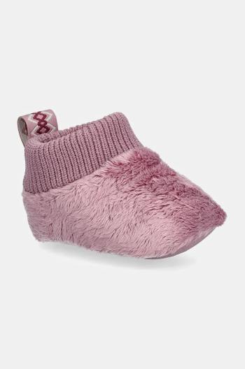 Kojenecké pantofle UGG BABY NESTI fialová barva, 1157639I