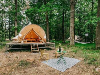 Glamping v Černické oboře