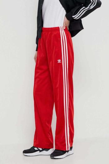 Tepláky adidas Originals Firebird Loose červená barva, s aplikací, IP0632