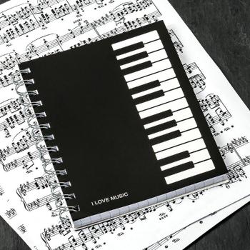 Hudobný zápisník I love music