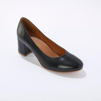 Bőr sarkú szivattyú