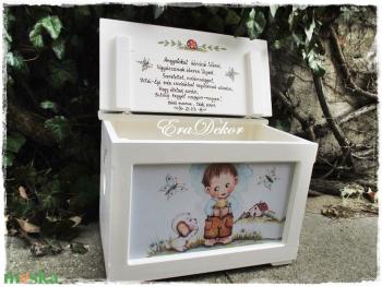 A fagyizó kisfiú és a kutyája