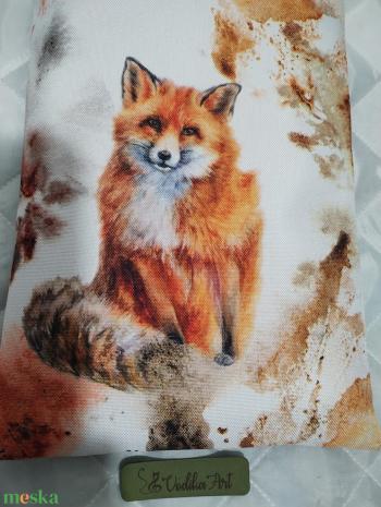 Könyvtok, róka koma....