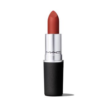 MAC Cosmetics Matná vyživující rtěnka Powder Kiss (Lipstick) 3 g Dubonnet Buzz