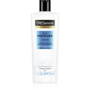 TRESemmé Rich Moisture hydratační kondicionér s vitamínem E 400 ml