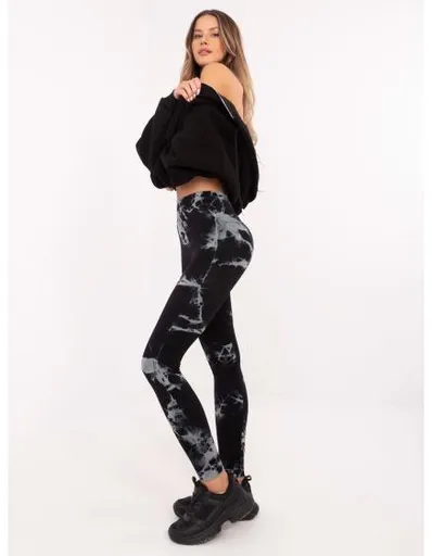 Černé sportovní legíny s vázaným efektem