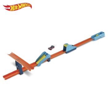 Sada Hot Wheels Track Builder Long Jump