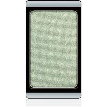 ARTDECO Eyeshadow Duochrome pudrové oční stíny v praktickém magnetickém pouzdře odstín 3.250 late spring green 0,8 g