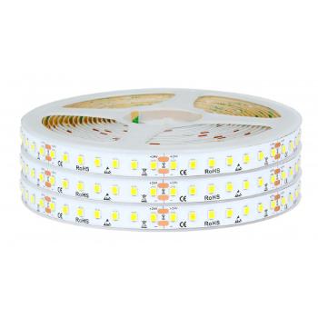 MARATHON LED szalag , áramgenerátoros IC-vel , 24 Volt DC , 2835 , 126 led/m , 11 W/m , meleg fehér , 140 lm/W