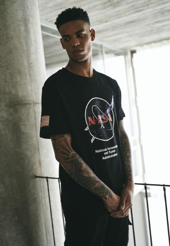 Mr. Tee NASA Retro Insignia Logo Tee black