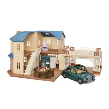 Sylvanian Families ® Dárková sada pro městský dům s přístřeškem pro auto