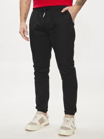 Tommy Jeans pánské černé joggers kalhoty  - L/R (BDS)