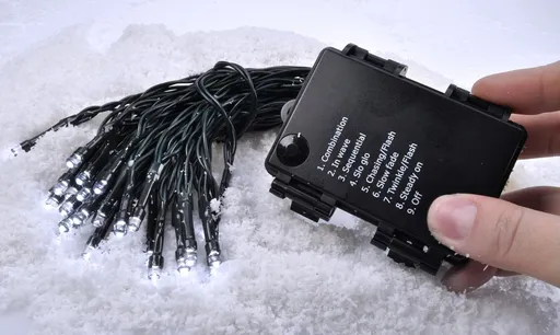 Solight LED venkovní vánoční řetěz, 50LED, 5m, 8 funkcí, IP44, 3x AA, teplá bílá 1V53-WW