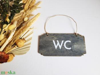 Wc fa tábla, Mosdó, Toilet