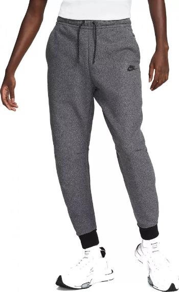 Nike Sportswear Tech Fleece S