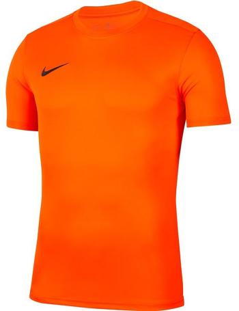 Chlapecké sportovní tričko Nike vel. XS (122-128cm)