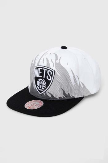 Bavlněná baseballová čepice Mitchell&Ness BROOKLYN NETS bílá barva