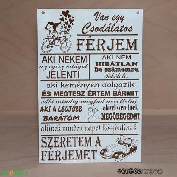 Van egy csodálatos férjem tábla