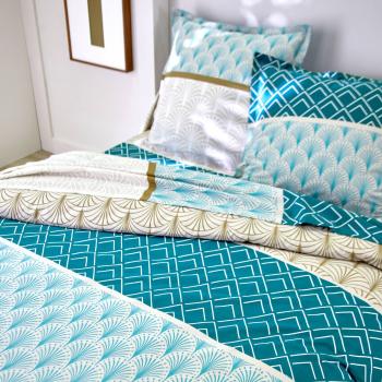 Eddy ágynemű grafikai mintával, pamut