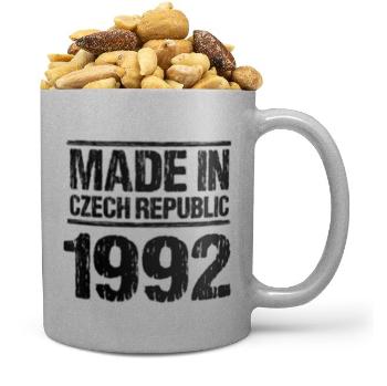 Hrnek Made In (rok: 1992, Náplň hrníčku: Směs slaných oříšků)