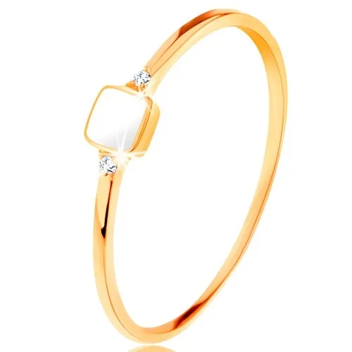 Prsten ze žlutého 14K zlata - bílý glazovaný čtvereček, drobné čiré zirkony - Velikost: 59