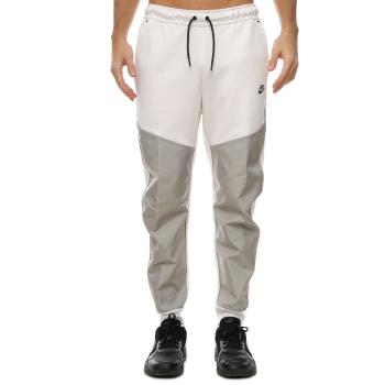 Nike sportswear tech fleece co s