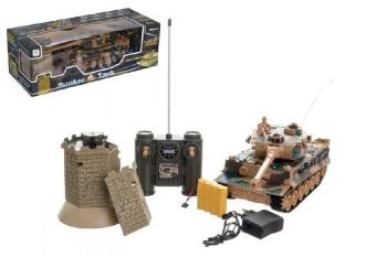 Tank RC plast 33cm + otočná věž na baterie+dobíjecí pack se zvukem a světlem v krabici 51x17x19cm