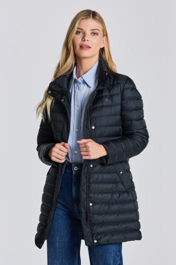 KABÁT GANT D1. LIGHT DOWN COAT BLACK