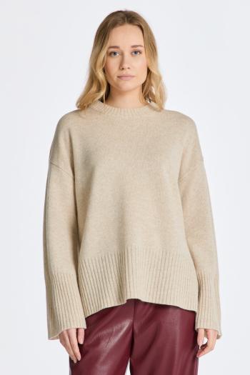 SVETR GANT D1. LOUNGE C-NECK SWEATER SOFT OAT