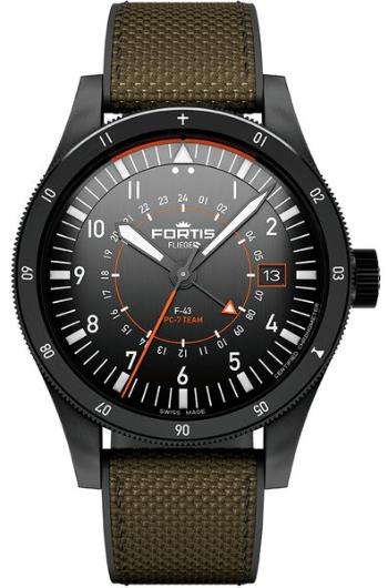 Fortis Flieger F-43 Triple-GMT PC-7 TEAM Limited Edition COSC F4260004