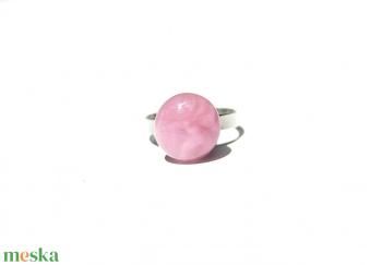 HULLÁMZÓ SZÍNEK 06